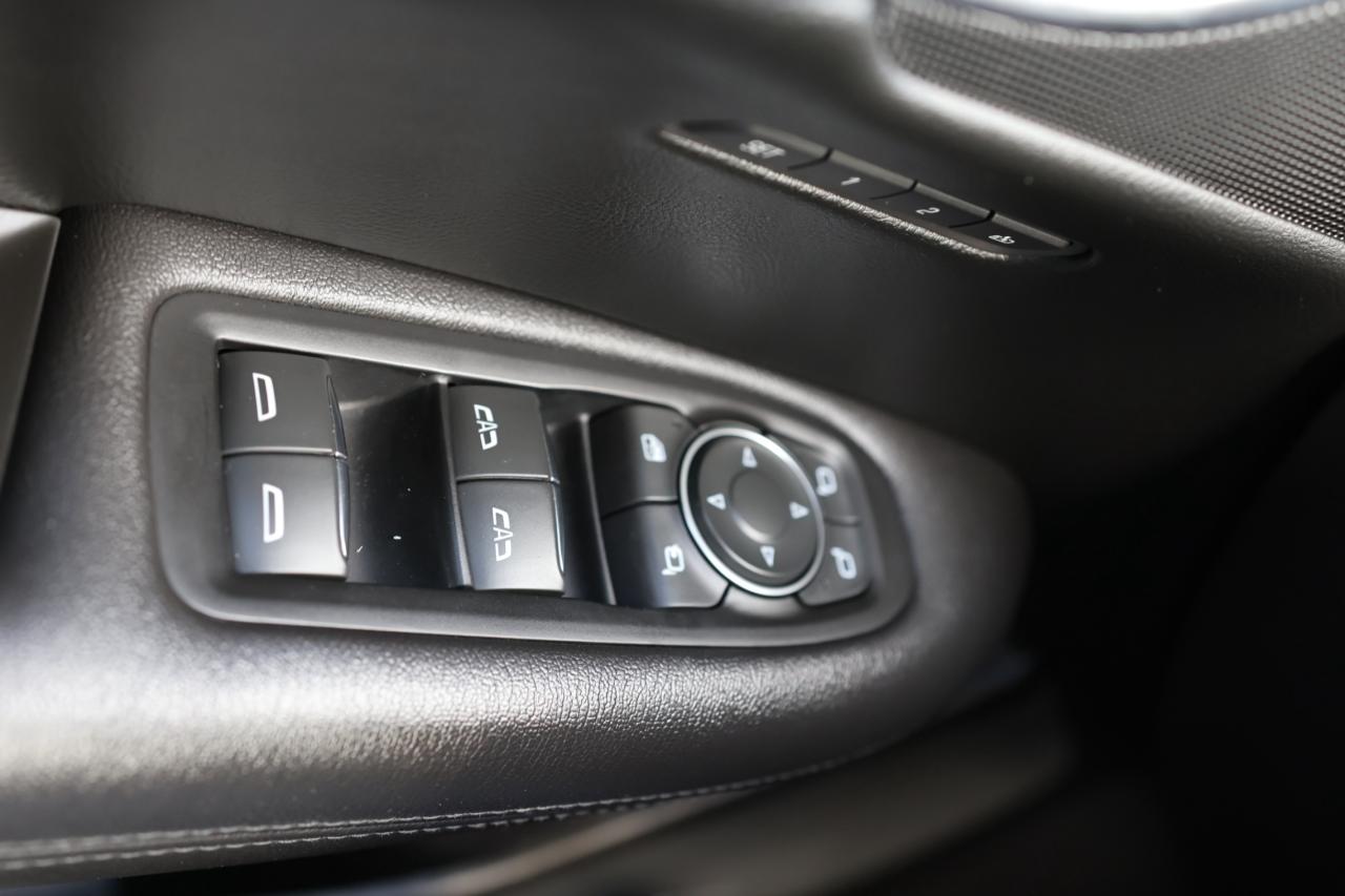 2018 Cadillac XT5 PREMIUM LUXURY-AWD/NAV/PANOROOF/ADAPT CRUISE/H&C S Photo