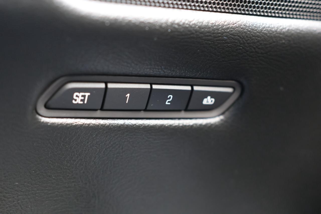 2018 Cadillac XT5 PREMIUM LUXURY-AWD/NAV/PANOROOF/ADAPT CRUISE/H&C S Photo