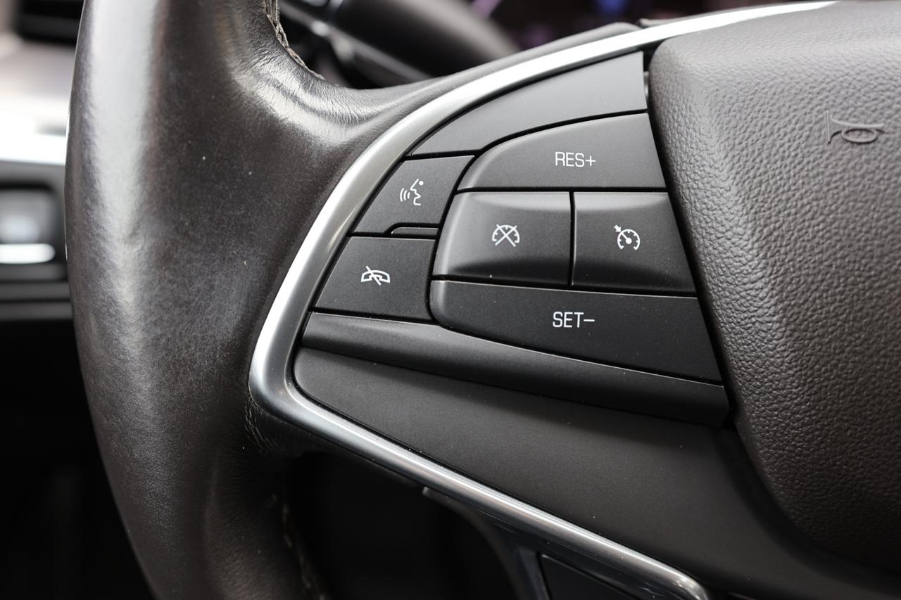 2018 Cadillac XT5 PREMIUM-LUXURY-AWD/NAV/PANOROOF/ADAPT CRUISE/H&C S Photo