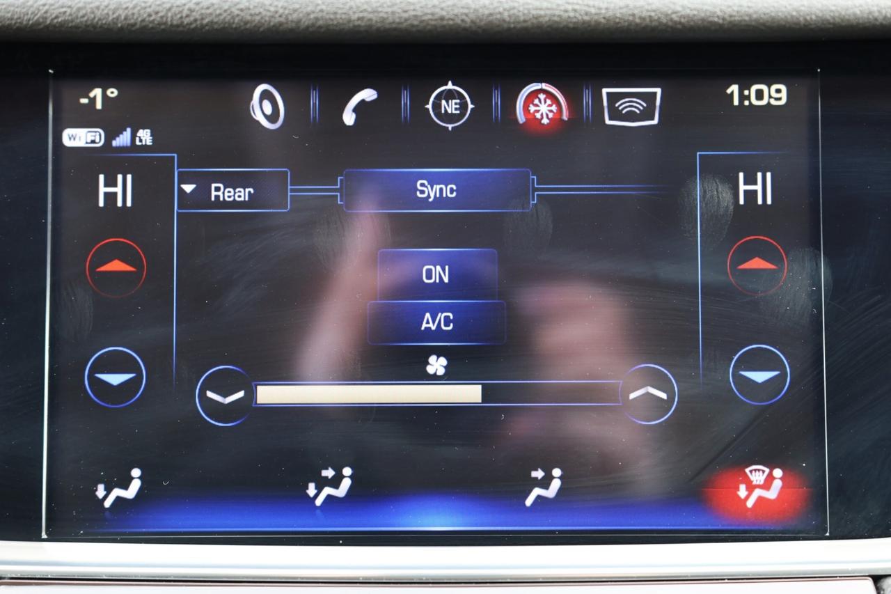 2018 Cadillac XT5 PREMIUM-LUXURY-AWD/NAV/PANOROOF/ADAPT CRUISE/H&C S Photo