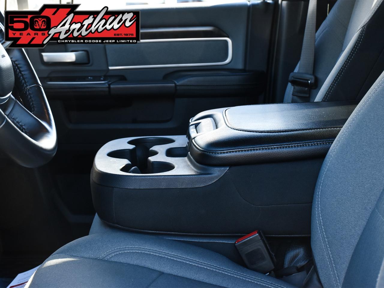 2023 RAM 2500 Big Horn Crew Cab 4x4 Photo