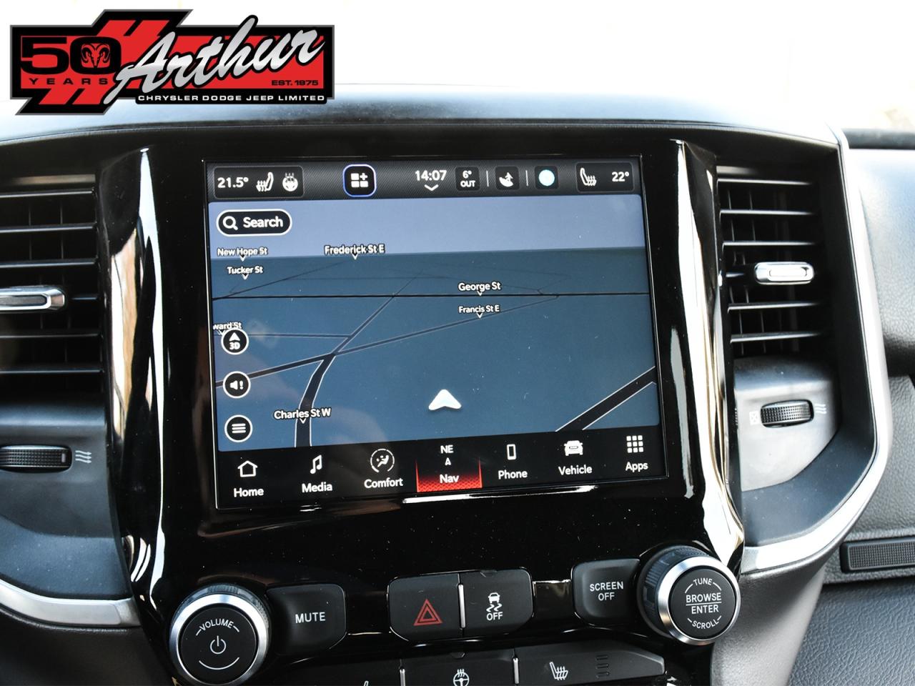 2023 RAM 2500 Big Horn Crew Cab 4x4 Photo