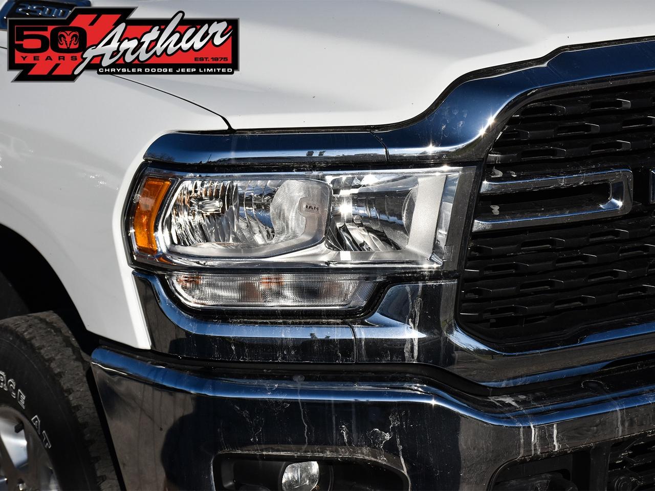 2023 RAM 2500 Big Horn Crew Cab 4x4 Photo