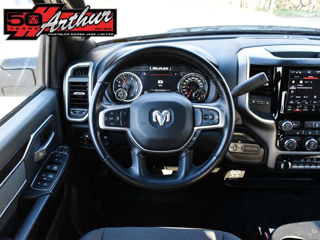 2023 RAM 2500 Big Horn Crew Cab 4x4 Photo