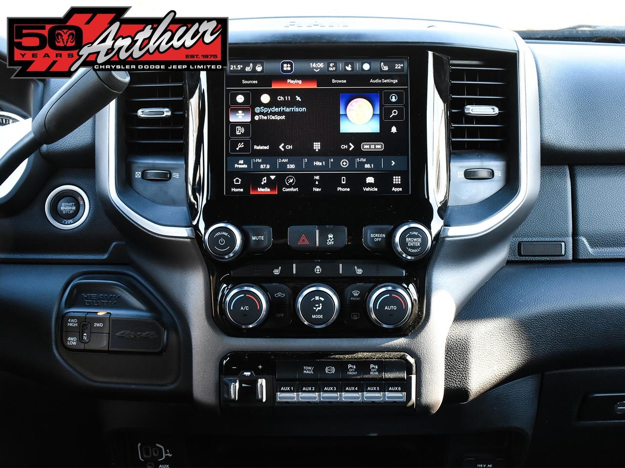 2023 RAM 2500 Big Horn Crew Cab 4x4 Photo