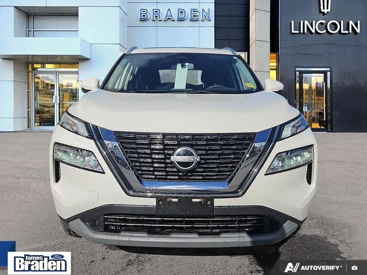 2023 Nissan Rogue SV    2.99% OAC   CPO Photo