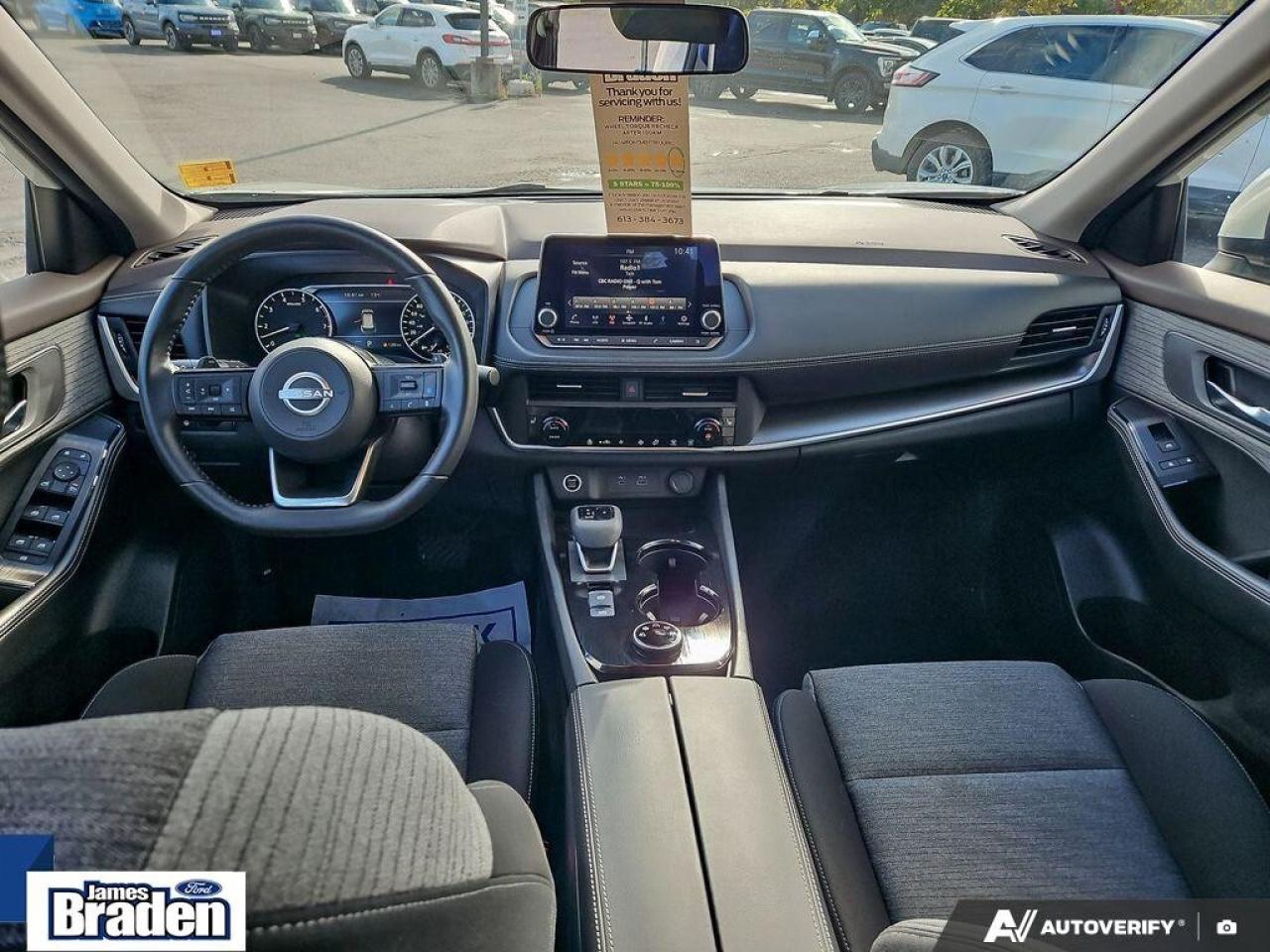 2023 Nissan Rogue SV    2.99% OAC   CPO Photo