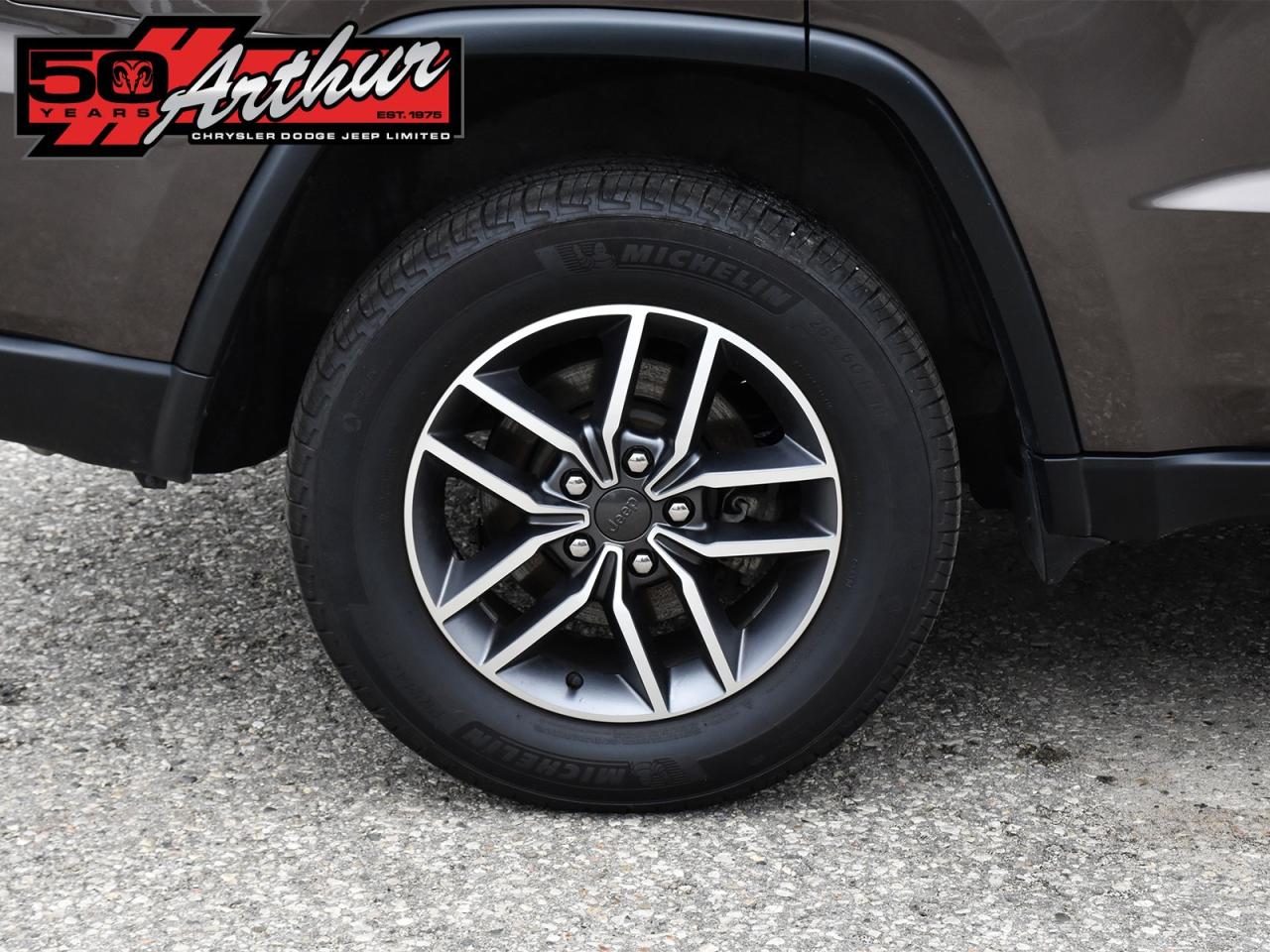 2021 Jeep Grand Cherokee LIMITED 4X4 Photo