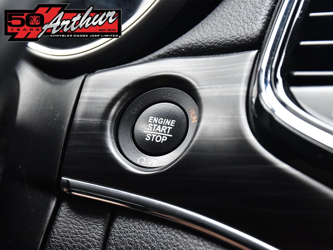 2021 Jeep Grand Cherokee LIMITED 4X4 Photo