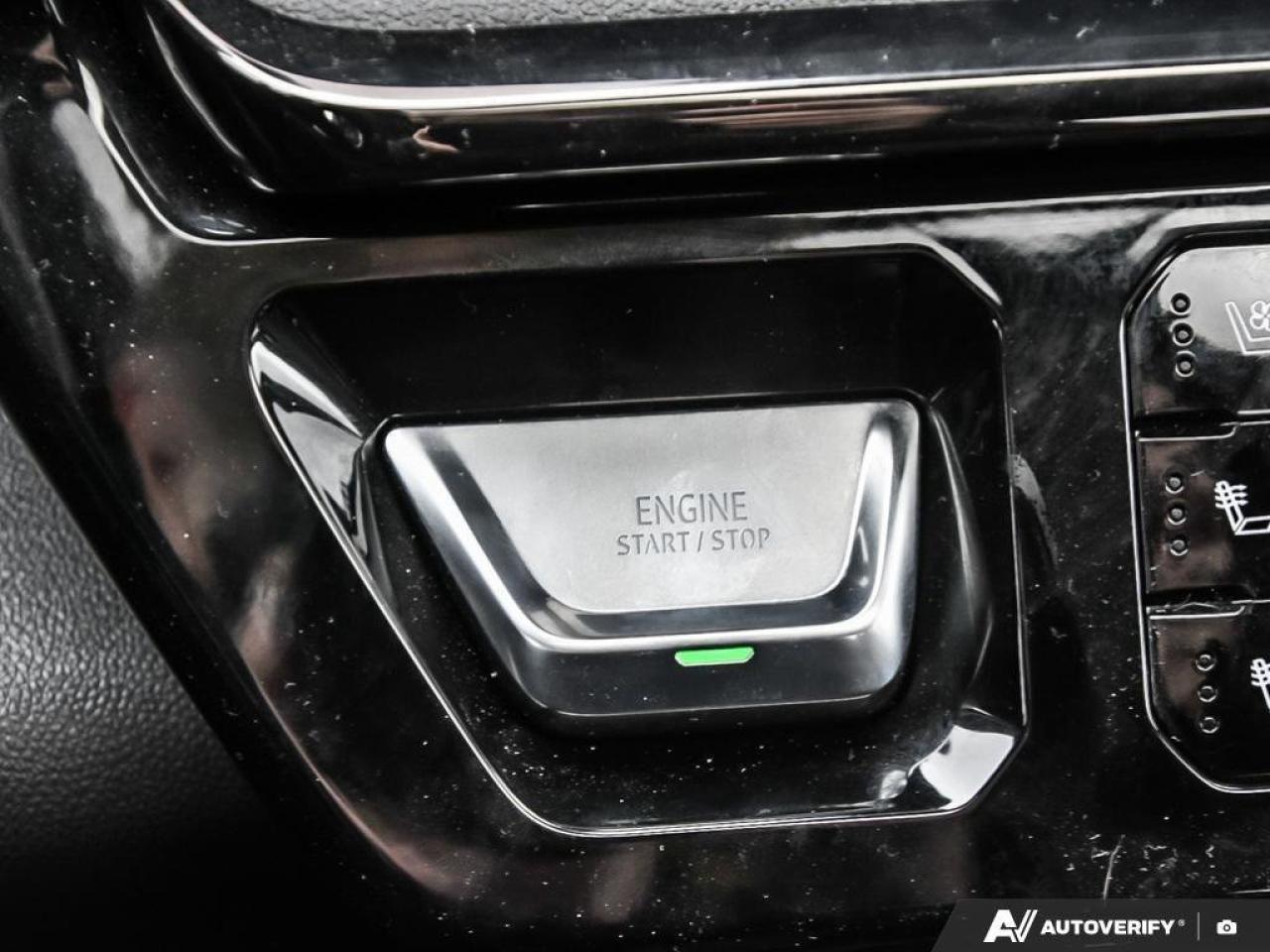 2024 GMC Sierra 1500 AT4AT4 PREMIUM, CREW, DURAMAX, 4X4, ROOF, HTD/COOL Photo