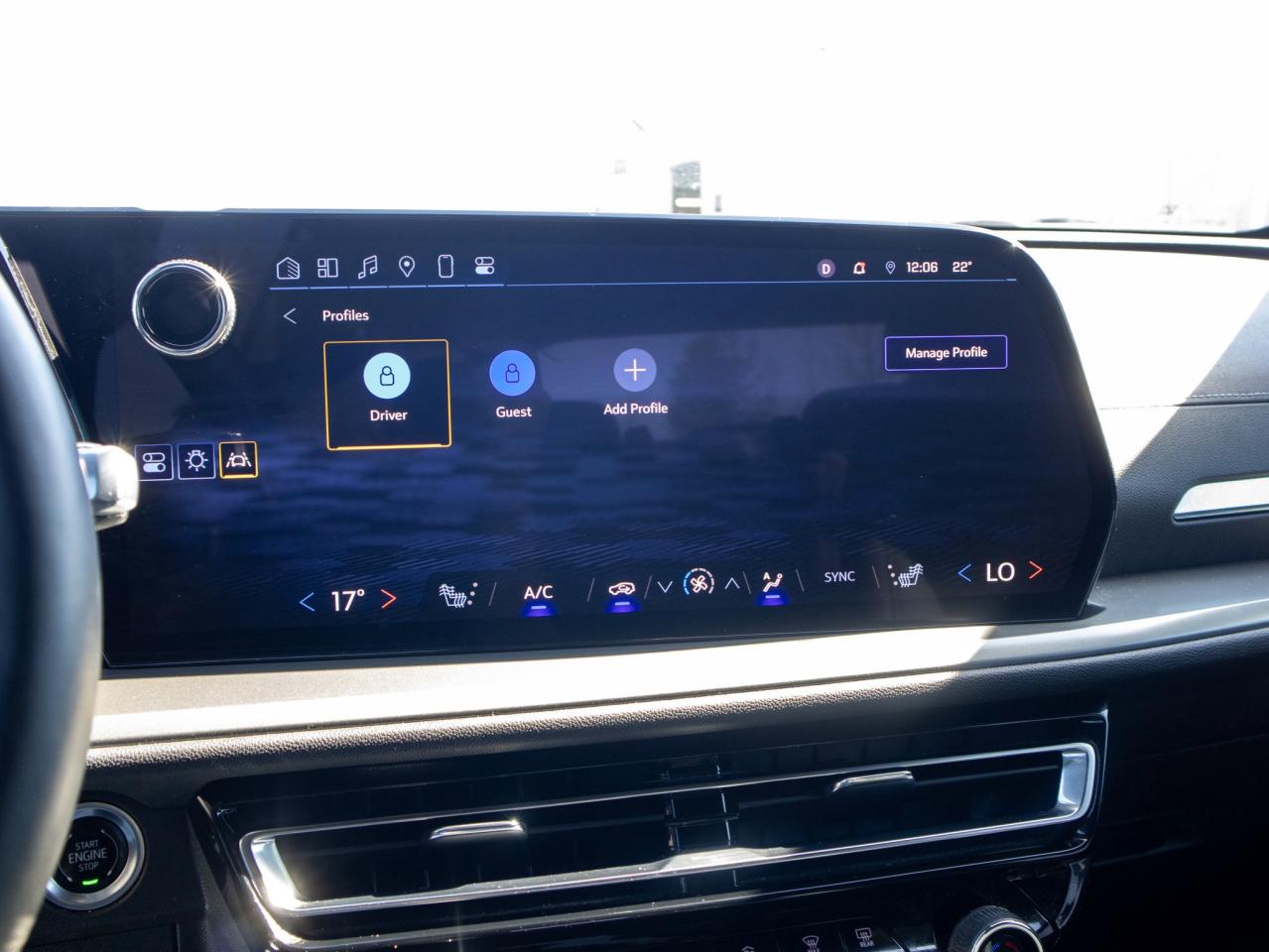 2024 Chevrolet Traverse LT- All Wheel Drive, Adaptive Cruise Control Photo