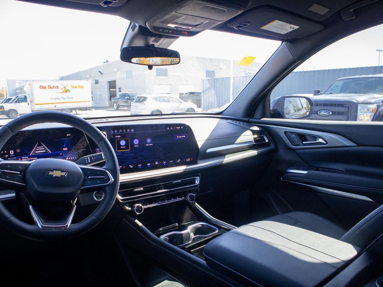 2024 Chevrolet Traverse LT- All Wheel Drive, Adaptive Cruise Control Photo