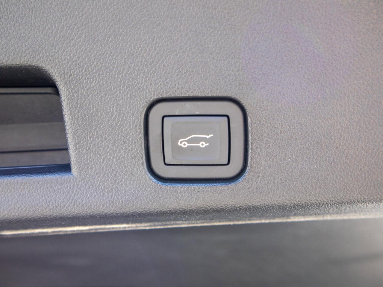 2024 Chevrolet Traverse LT- All Wheel Drive, Adaptive Cruise Control Photo