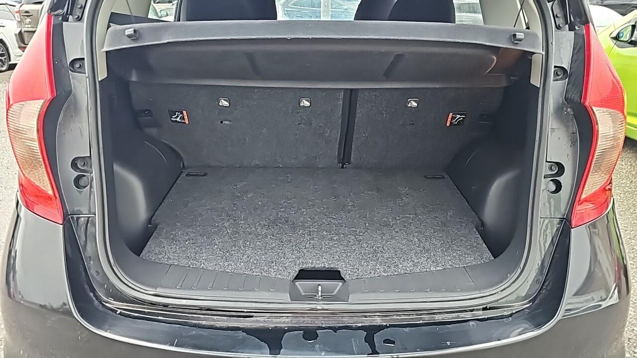 2018 Nissan Versa Note 4dr Hatchback Auto/Heated Seats/Rear View Camera/B Photo