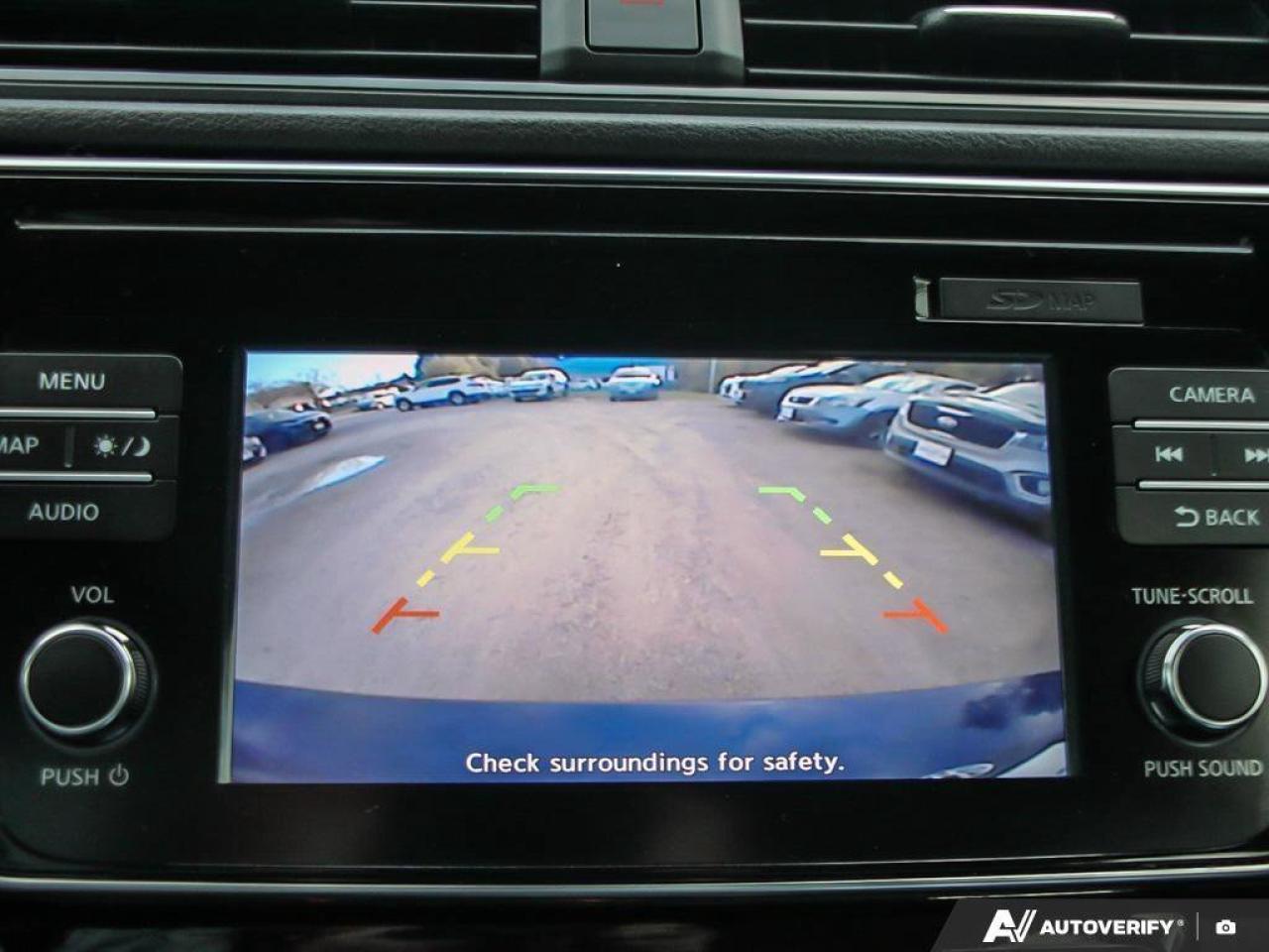 2018 Nissan Leaf SVELECTRIC, CARPLAY, BACKUP CAM, TWO SETS OF TIRES Photo