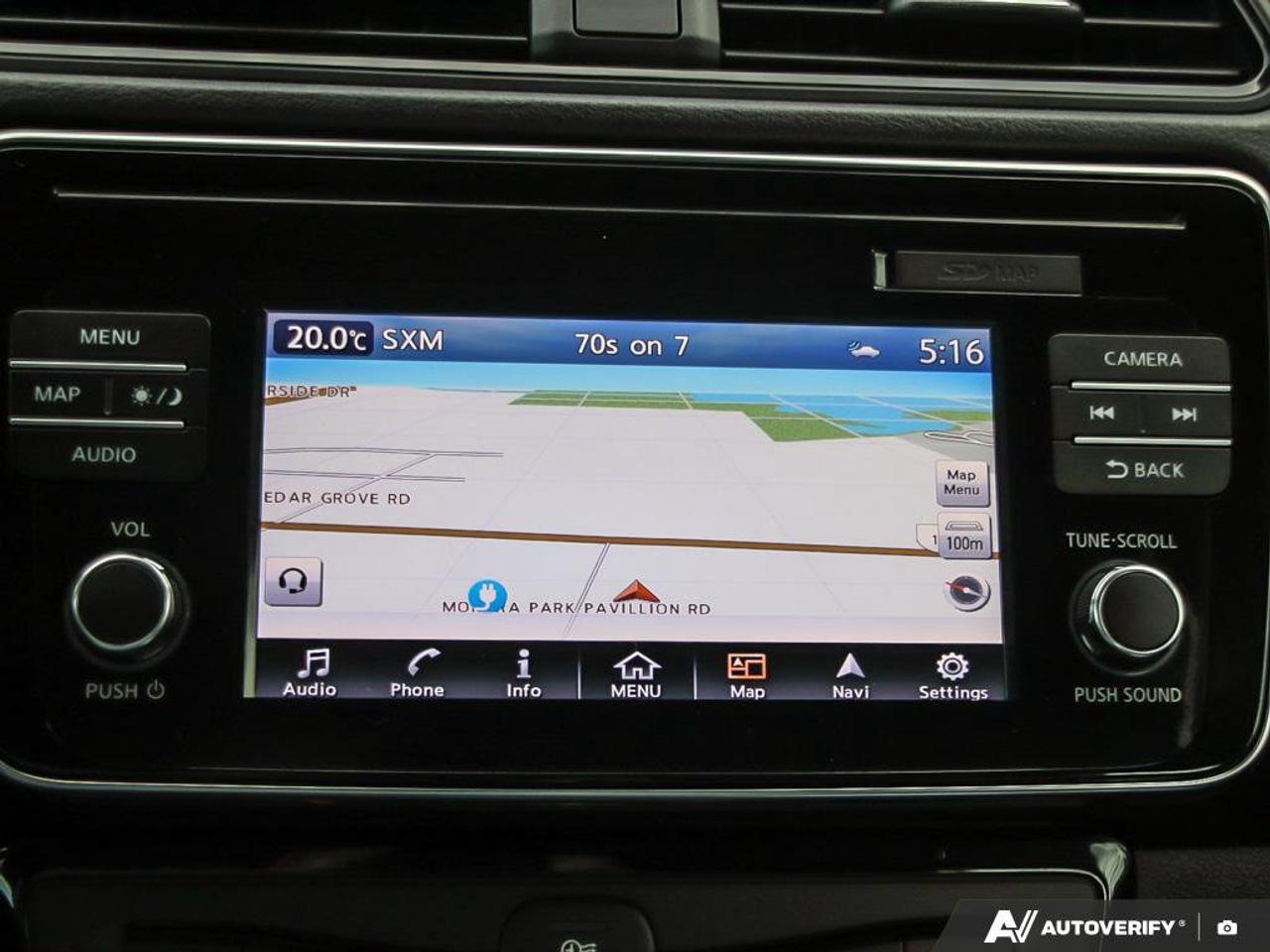 2018 Nissan Leaf Sv HatchELECTRIC, CARPLAY, BACKUP CAM, TWO SETS OF Photo