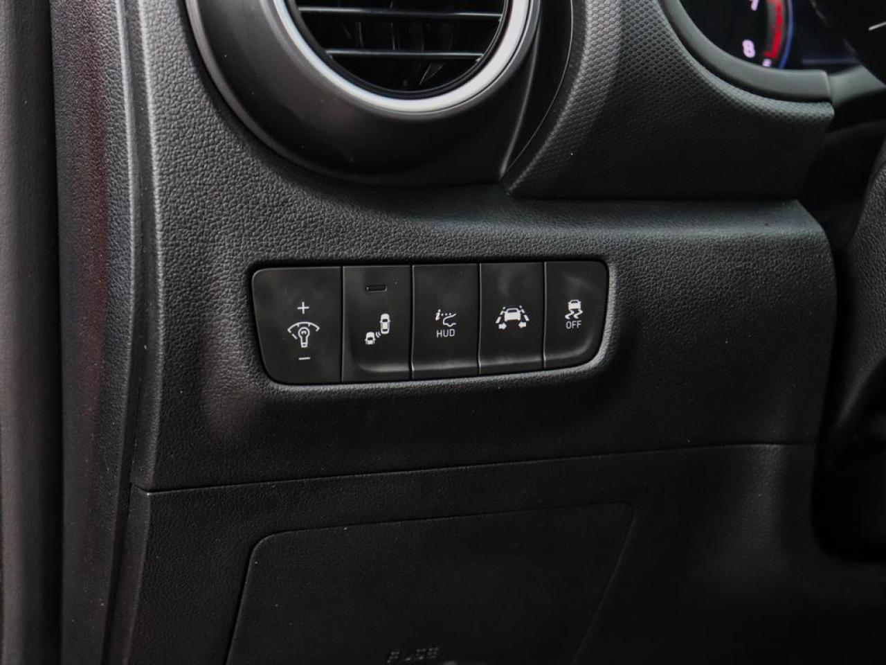 2019 Hyundai KONA 1.6T Ultimate AWD  SAFTEY CERTIFIED!! Photo