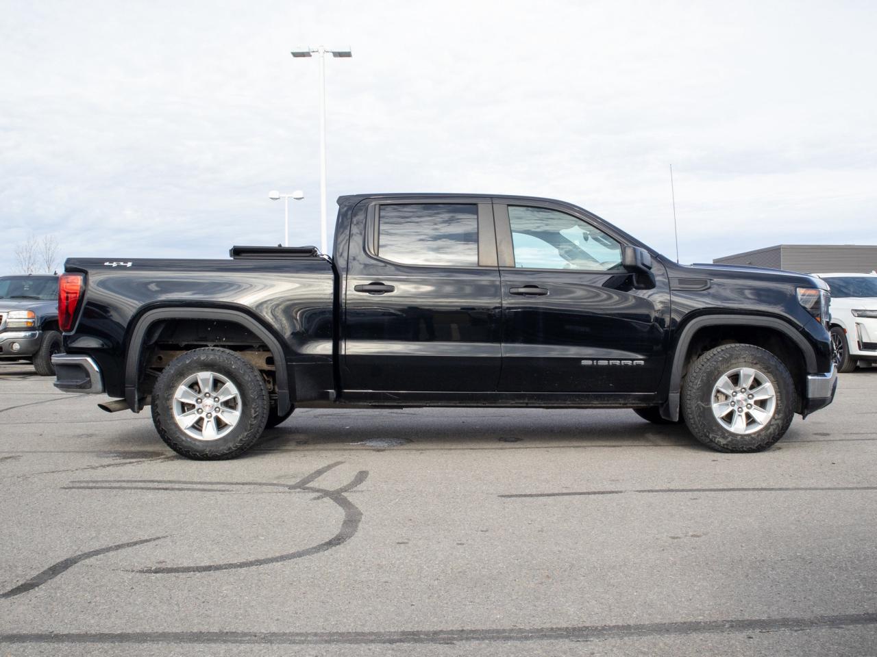 2022 GMC Sierra 1500 Pro - Tow Hooks 310 Horsepower Photo
