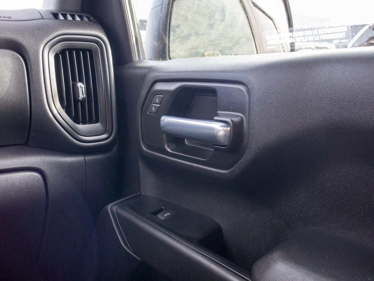 2022 GMC Sierra 1500 Pro - Tow Hooks 310 Horsepower Photo