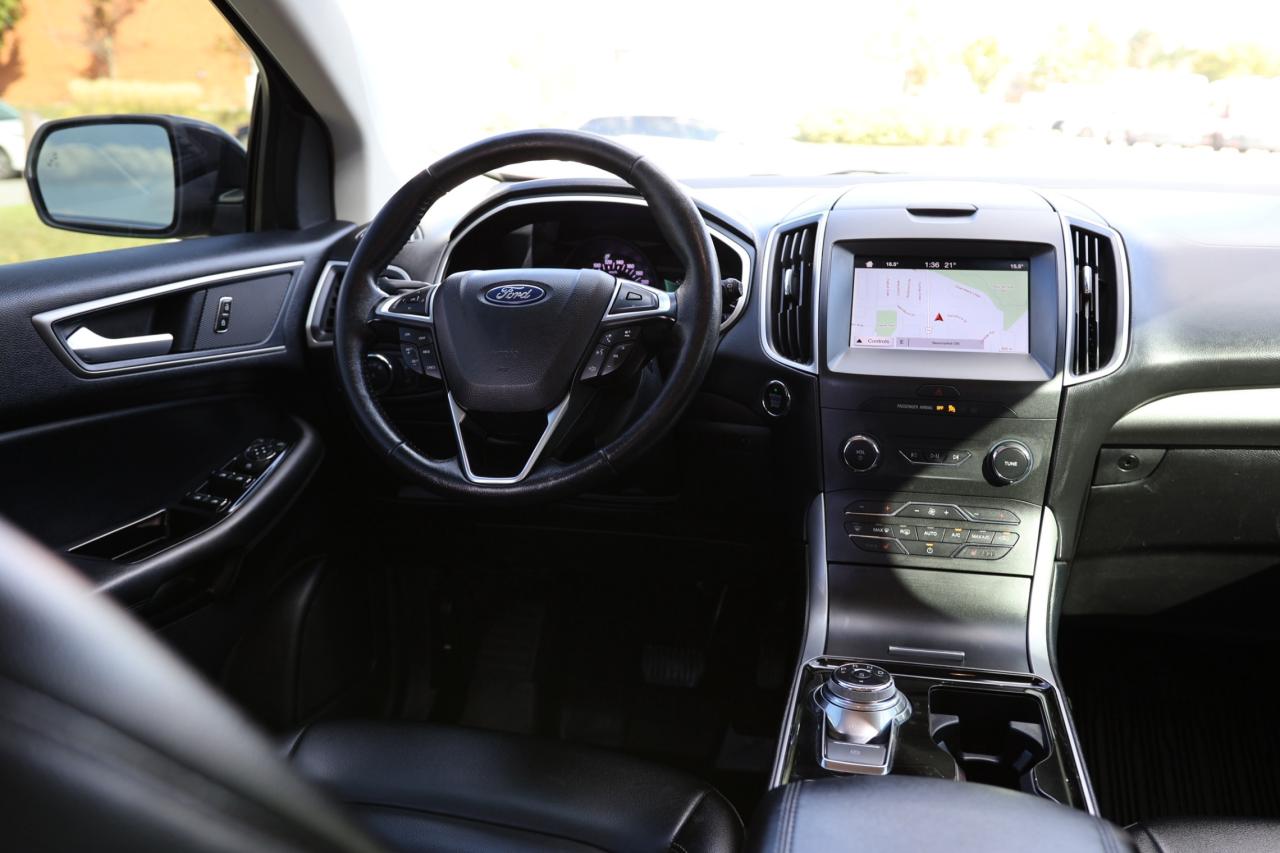 2019 Ford Edge SEL-AWD/NAV/LEATHER/B CAM/BLIS/LANE ASSIST/KEYLESS Photo