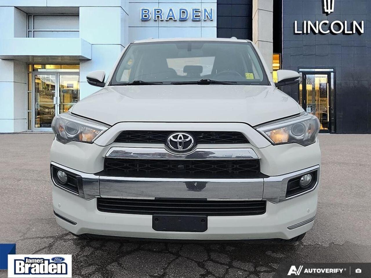 2017 Toyota 4Runner SR5   LEATHER   MOONROOF   TOW PKG Photo