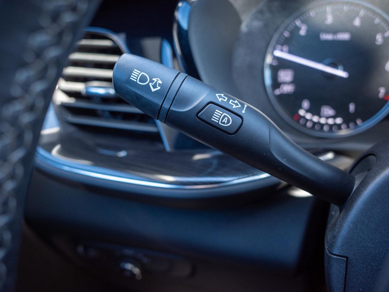 2023 Buick Envision Essence - Wi-Fi Hotspot Capable Photo