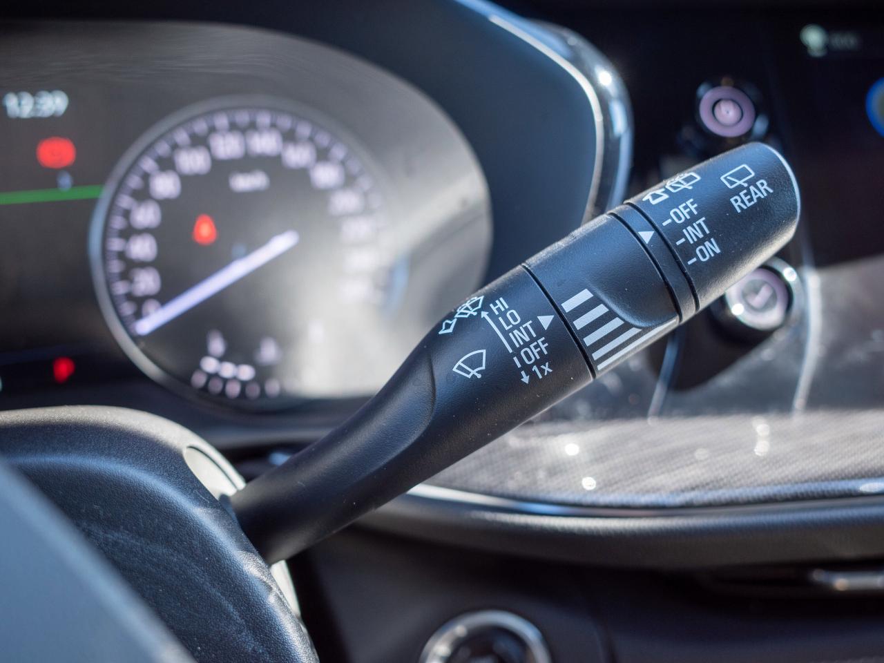 2023 Buick Envision Essence - Wi-Fi Hotspot Capable Photo