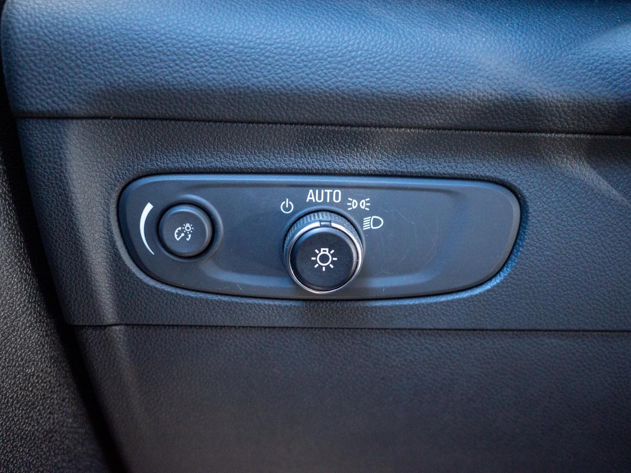 2023 Buick Envision Essence - Wi-Fi Hotspot Capable Photo