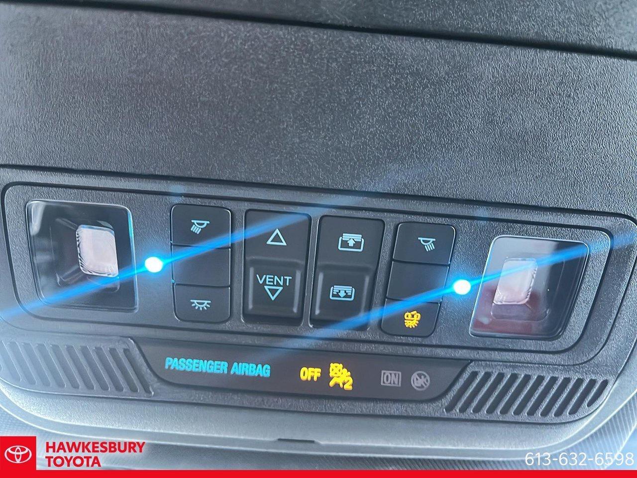 2023 Ford Explorer ST 2023 Ford Explorer ST / Ford Explorer ST 2023 Photo