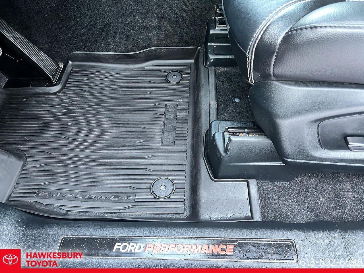 2023 Ford Explorer ST 2023 Ford Explorer ST / Ford Explorer ST 2023 Photo