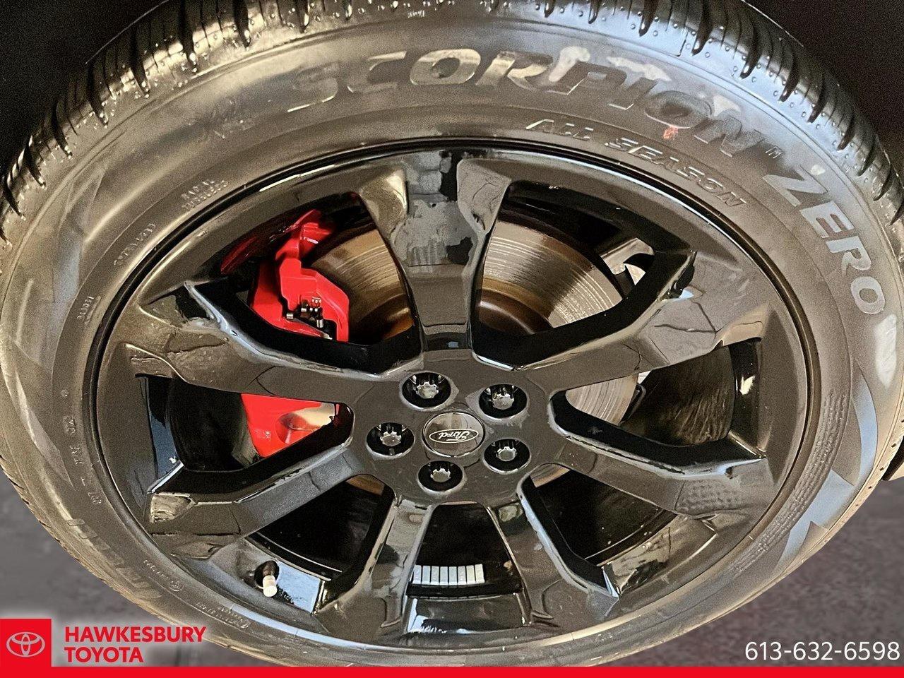 2023 Ford Explorer ST 2023 Ford Explorer ST / Ford Explorer ST 2023 Photo