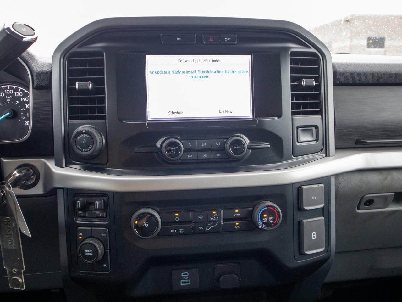 2023 Ford F-150 XLT - Two Sets of Tires, Cooled Front Seat(s) Photo