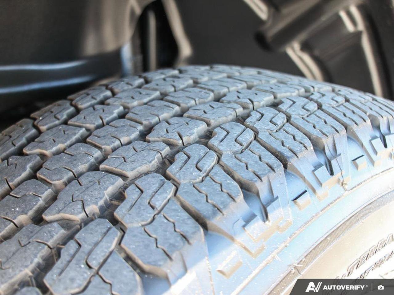 2023 Jeep Wrangler SaharaSAHARA, V6, 4X4, NAV, HEATED CLOTH, DUAL TOP Photo