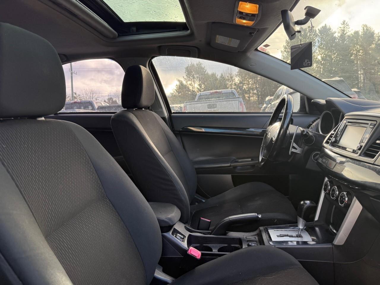 2017 Mitsubishi Lancer ES   SLICK AND SHARP Photo