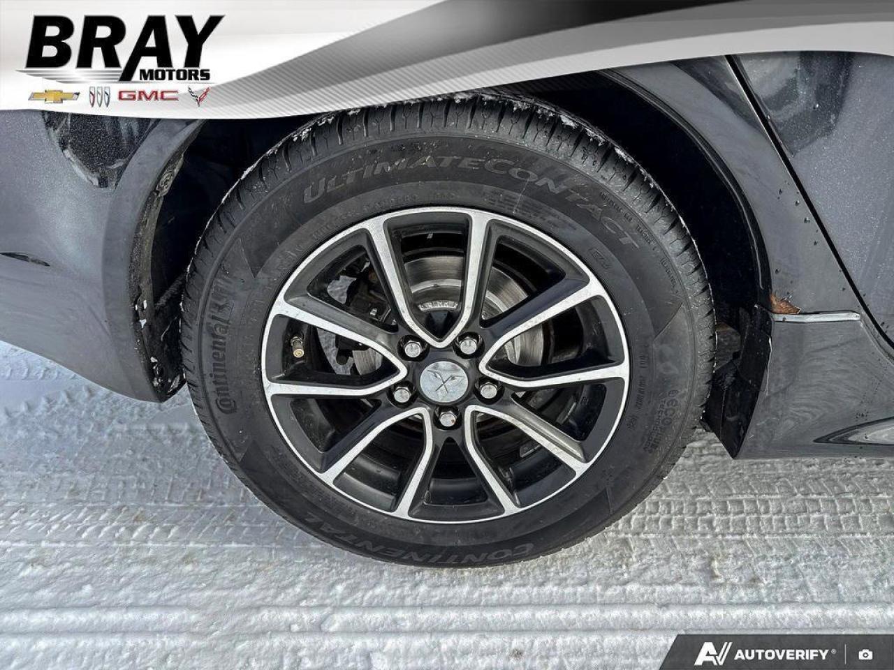 2017 Mitsubishi Lancer ES   SPORTY AND SHARP, CERTIFIED. Photo