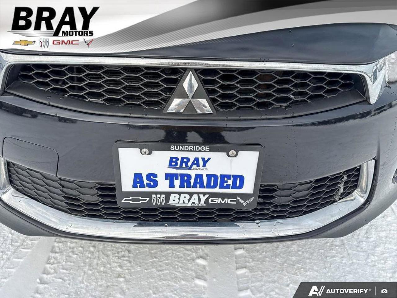 2017 Mitsubishi Lancer ES   SPORTY AND SHARP, CERTIFIED. Photo