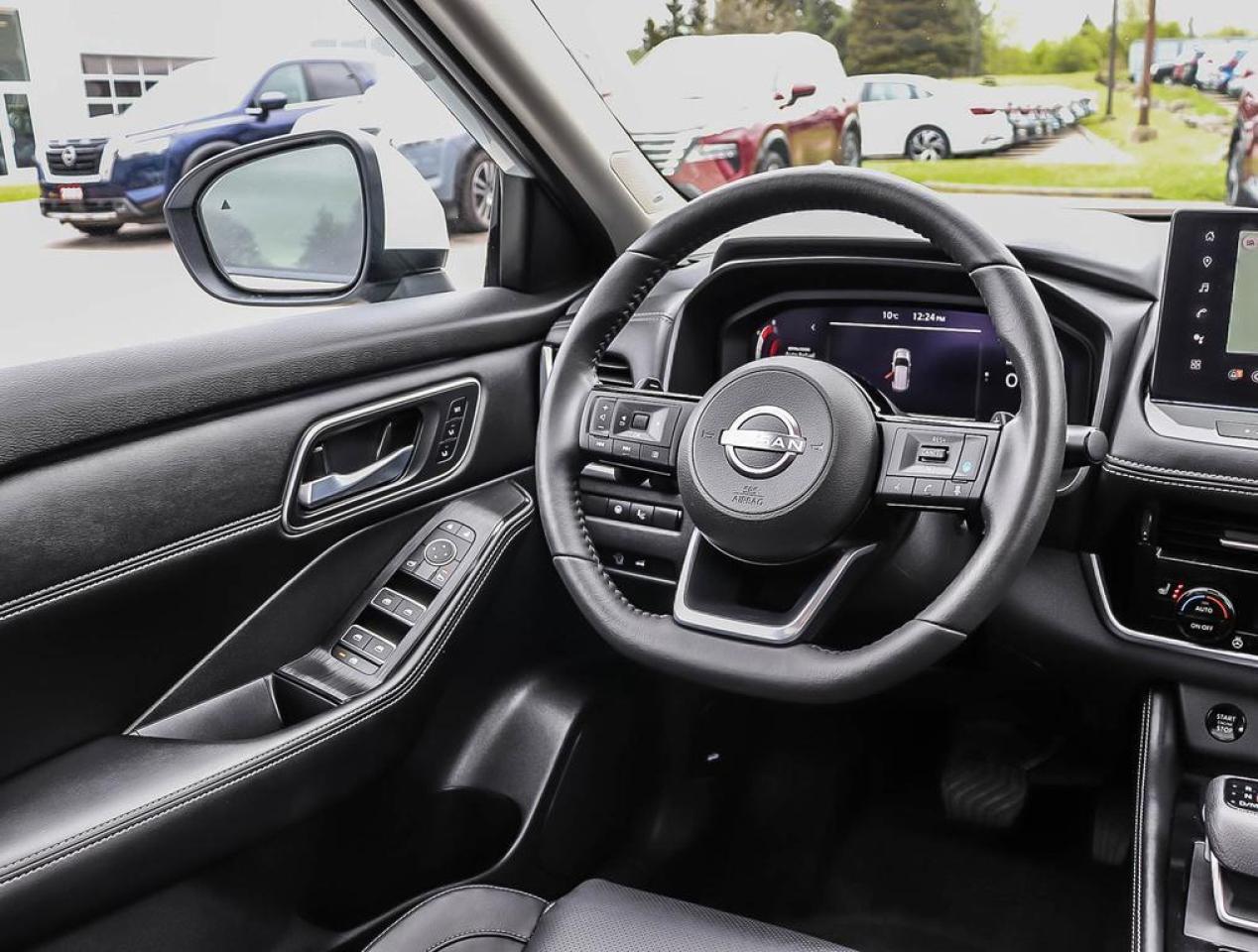 2024 Nissan Rogue Platinum  - Certified - HUD Photo