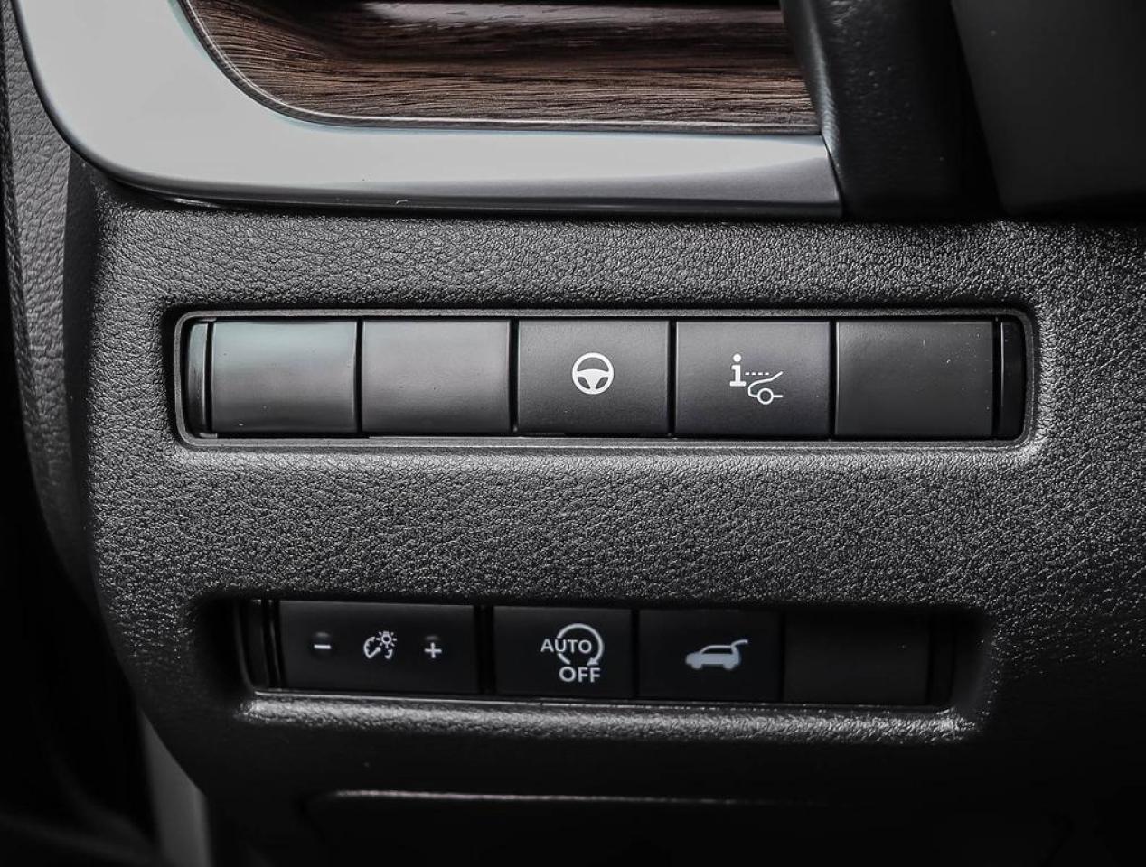 2024 Nissan Rogue Platinum  - Certified - HUD Photo