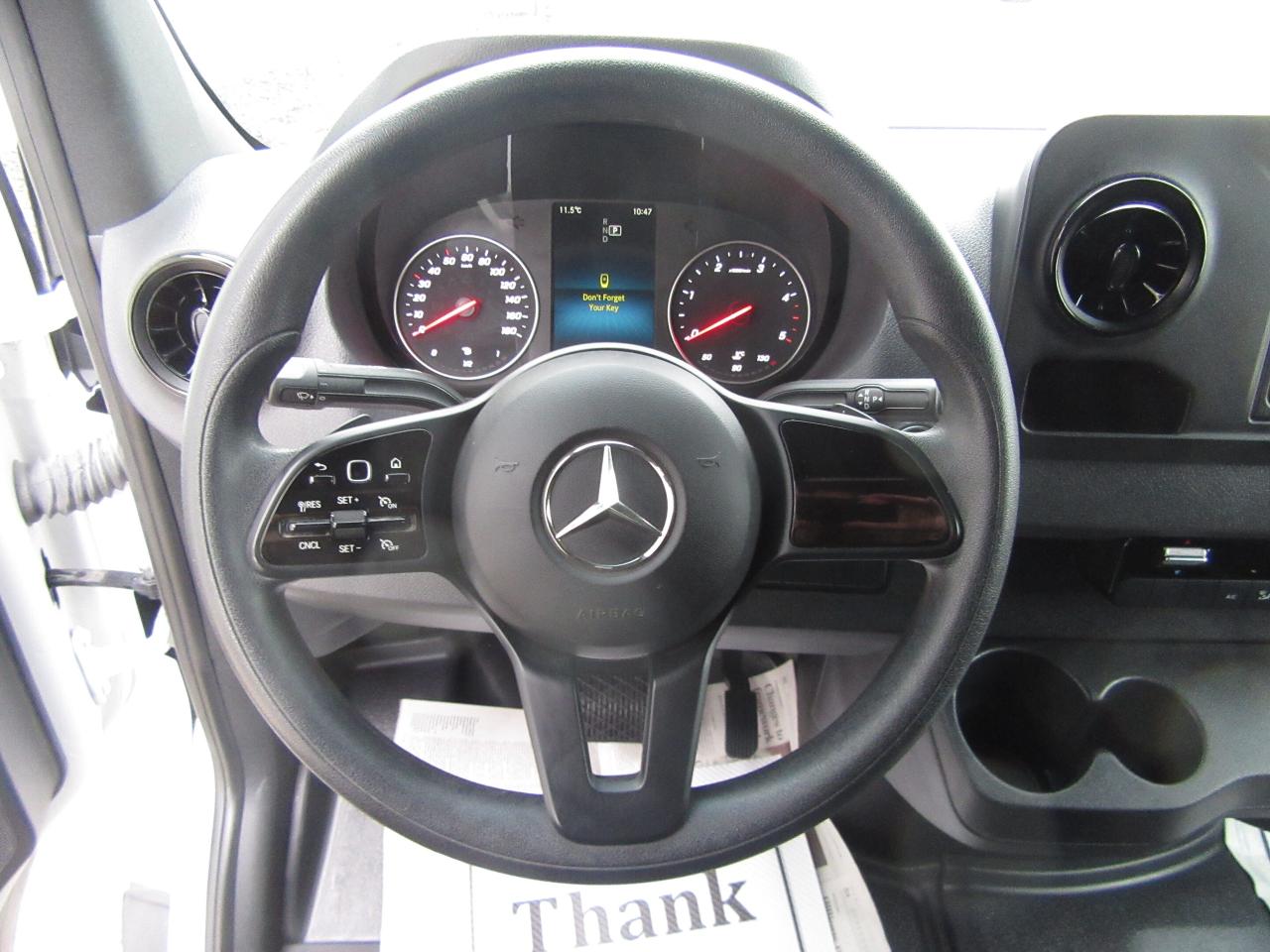 2024 Mercedes-Benz Sprinter 2500 HIGH ROOF 170” WB CARGO VAN NEW REEFER SYSTEM Photo