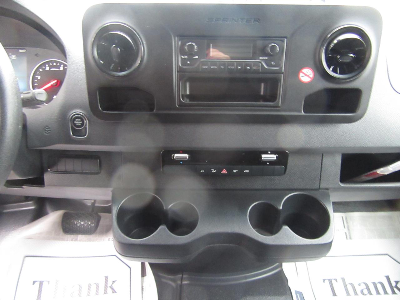 2024 Mercedes-Benz Sprinter 2500 HIGH ROOF 170” WB CARGO VAN NEW REEFER SYSTEM Photo