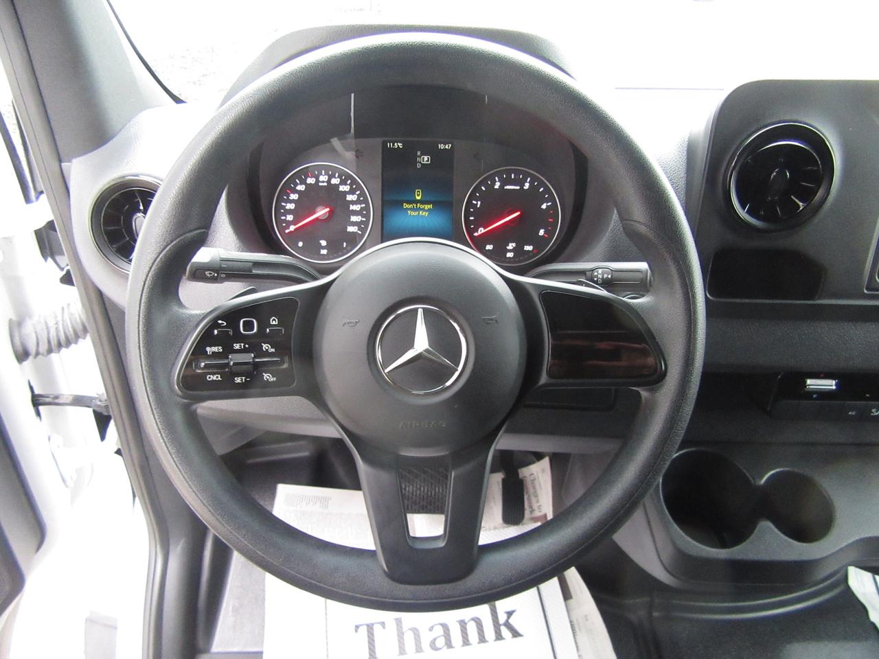 2024 Mercedes-Benz Sprinter 2500 HIGH ROOF 170” WB CARGO VAN NEW REEFER SYSTEM Photo