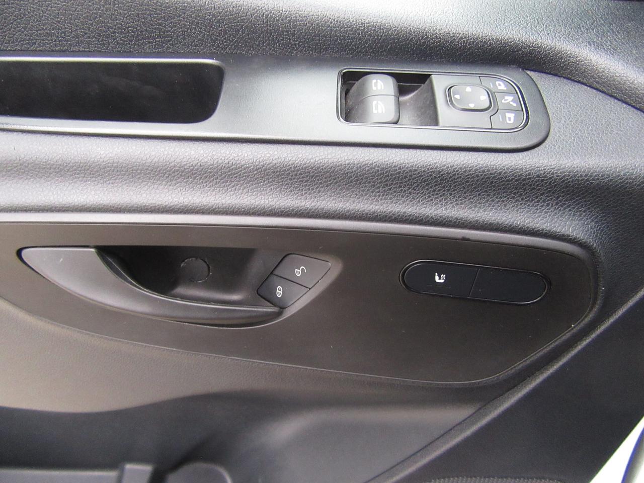 2024 Mercedes-Benz Sprinter 2500 HIGH ROOF 170” WB CARGO VAN NEW REEFER SYSTEM Photo