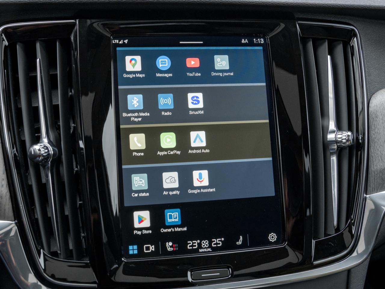 2025 Volvo V90 Cross Country B6 AWD Plus  19" ALLOY WHEELS  VOLVO CPO  S WAGON Photo