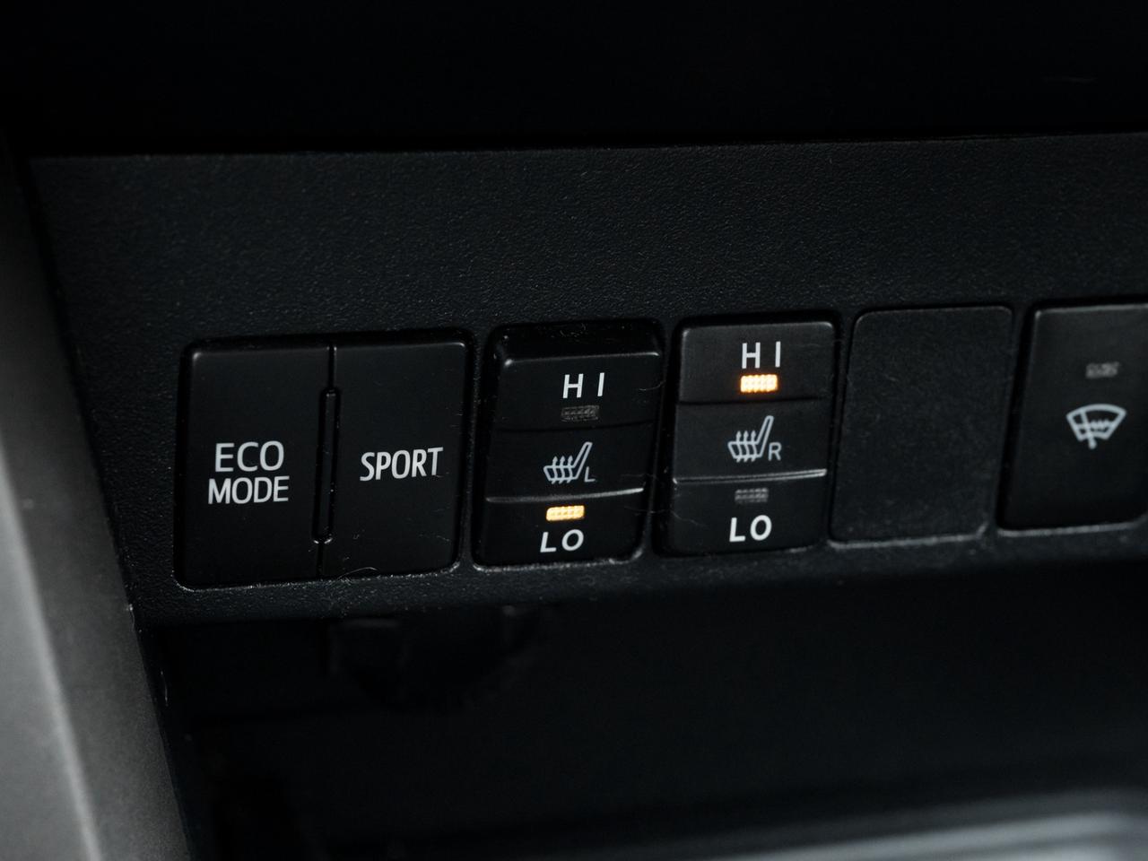 2017 Toyota RAV4 LE -NO Accidents-Backup Cam-Push to Start-Bluetoot Photo