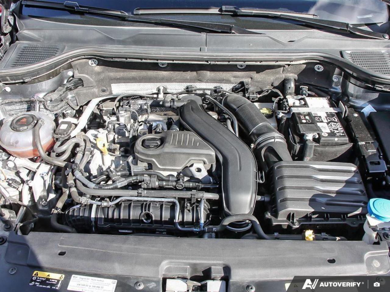 2024 Volkswagen Taos ComfortlineCERTIFIED! HTD SEATS, CARPLAY, KEYLESS Photo