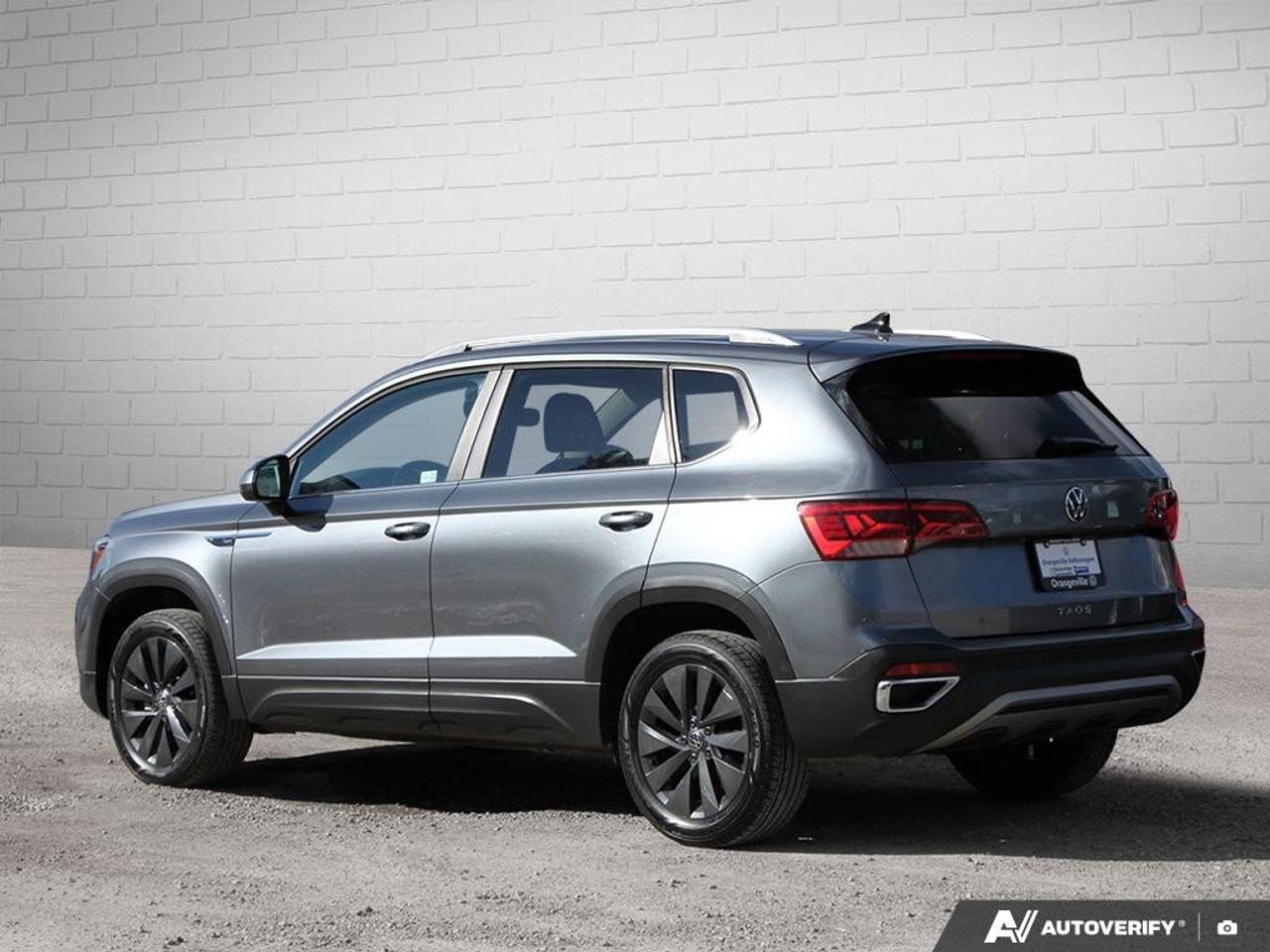 2024 Volkswagen Taos ComfortlineCERTIFIED! HTD SEATS, CARPLAY, KEYLESS Photo3