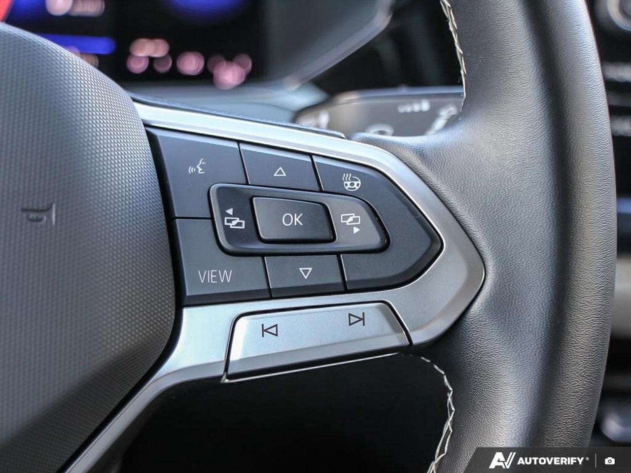 2024 Volkswagen Taos ComfortlineCERTIFIED! HTD SEATS, CARPLAY, KEYLESS Photo