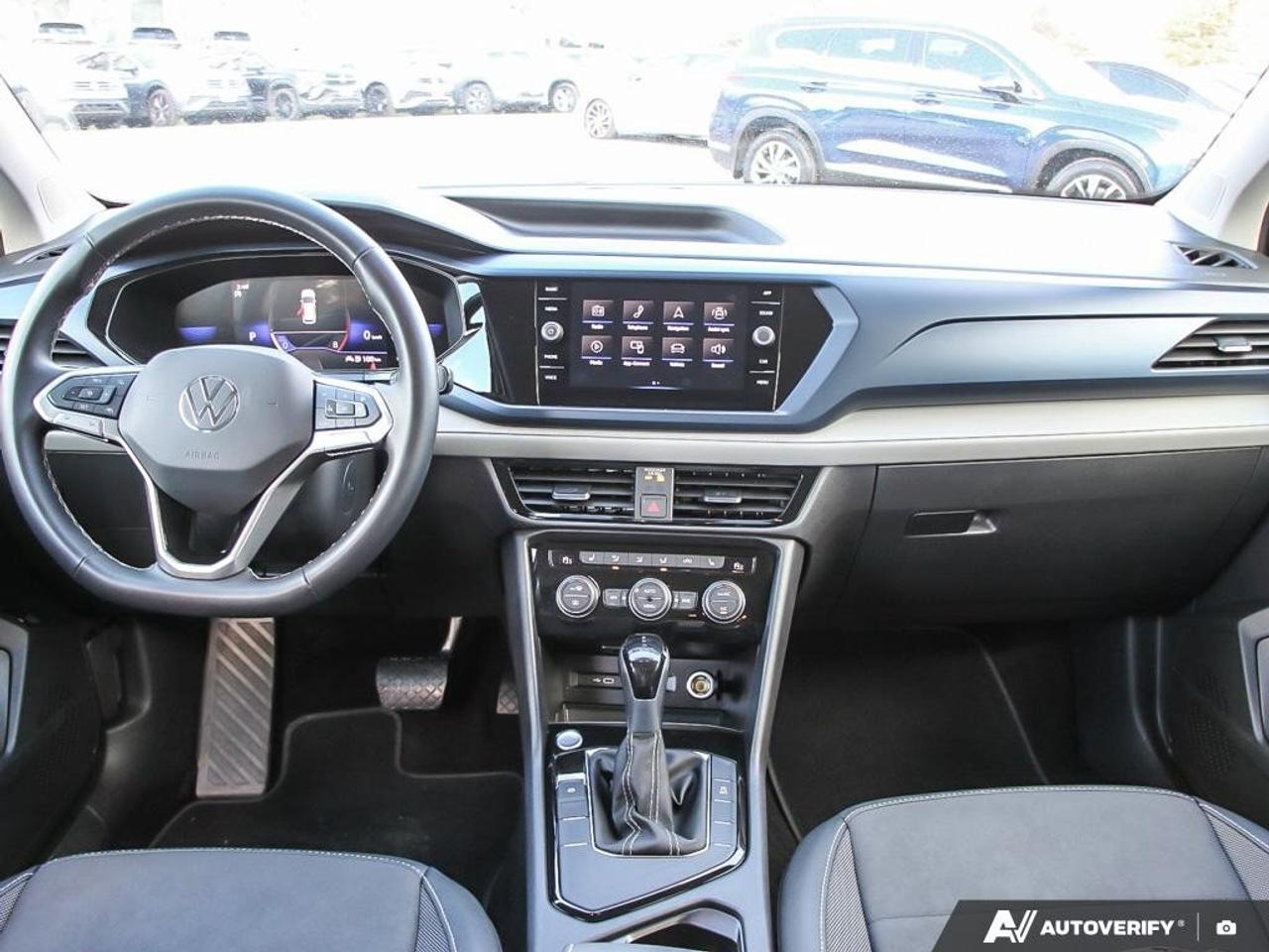 2024 Volkswagen Taos ComfortlineCERTIFIED! HTD SEATS, CARPLAY, KEYLESS Photo