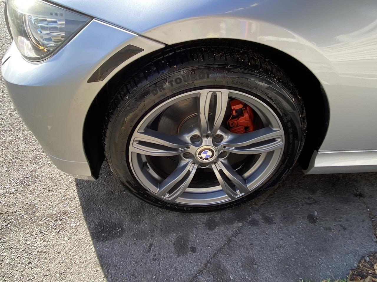 2011 BMW 3 Series 4dr Sdn 328i xDrive AWD Exec Ed Photo