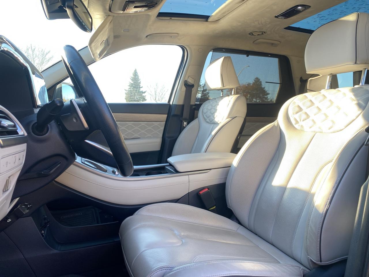 2022 Hyundai PALISADE Ultimate Calligraphy 7-Passenger AWD Photo